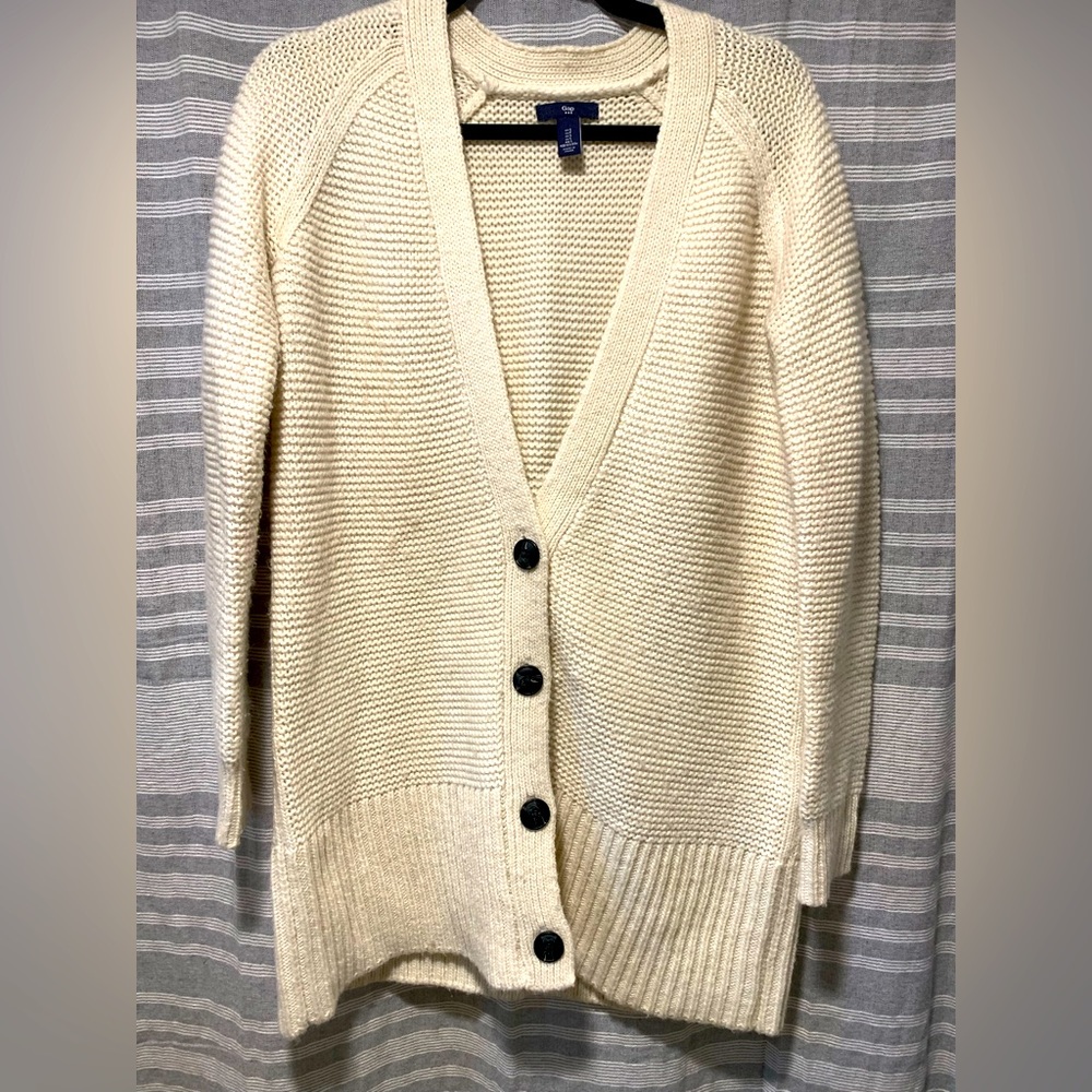 Gorgeous Gap Women’s Small Chunky Knit cardigan Women’s Small